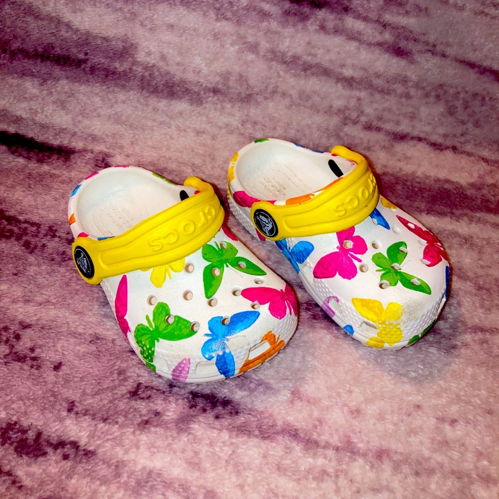 Croc baby shoe
